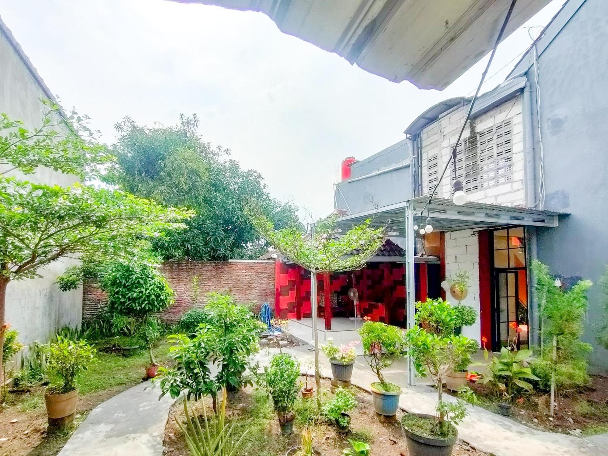 Reddoorz Syariah At Graha Adi Karya Kartasura 호텔 카르토수로 외부 사진